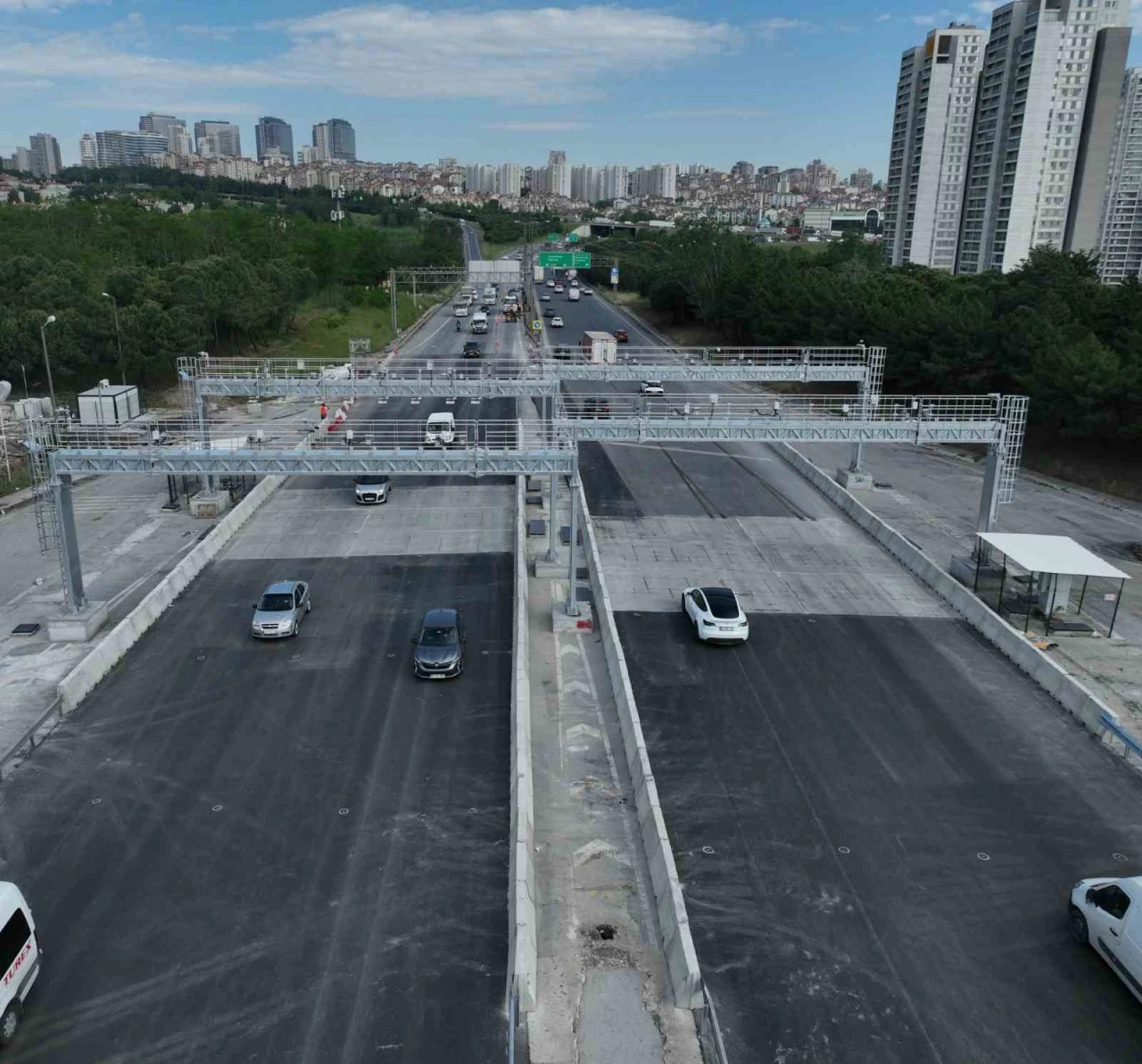 İstanbul Avcılar gişelerinde serbest geçiş dönemi başladı
