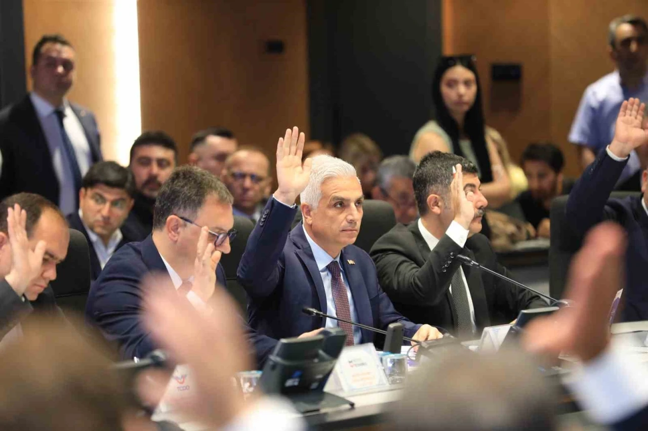 İstanbul’da deniz taksi ücretlerine yüzde 275’e varan zam
