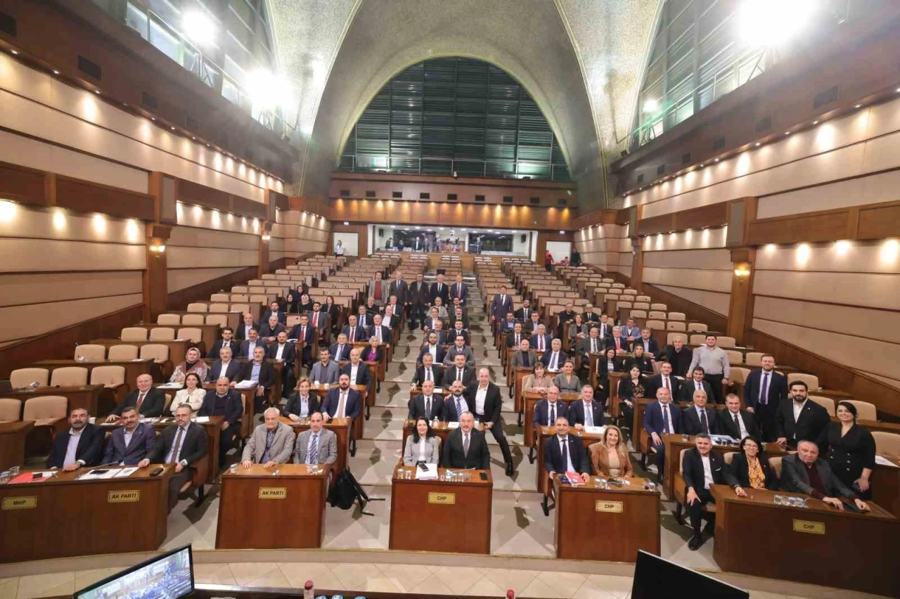 İstanbul’da mezarlık hizmetlerine yüzde 200 oranında zam
