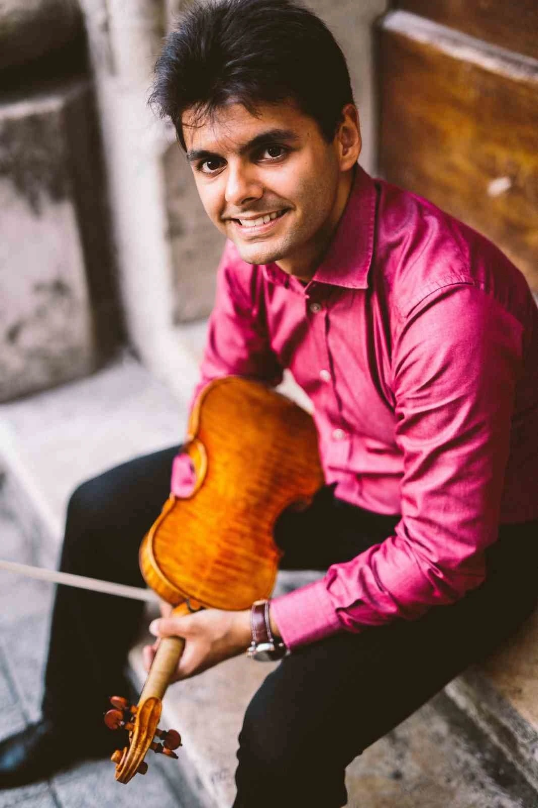 İstanbul Devlet Senfoni Orkestrası keman virtüözü Robert Lakatos’u ağırlıyor
