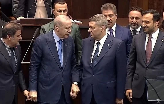 İYİ Parti’den istifa eden Ersin Beyaz AK Parti’ye katıldı