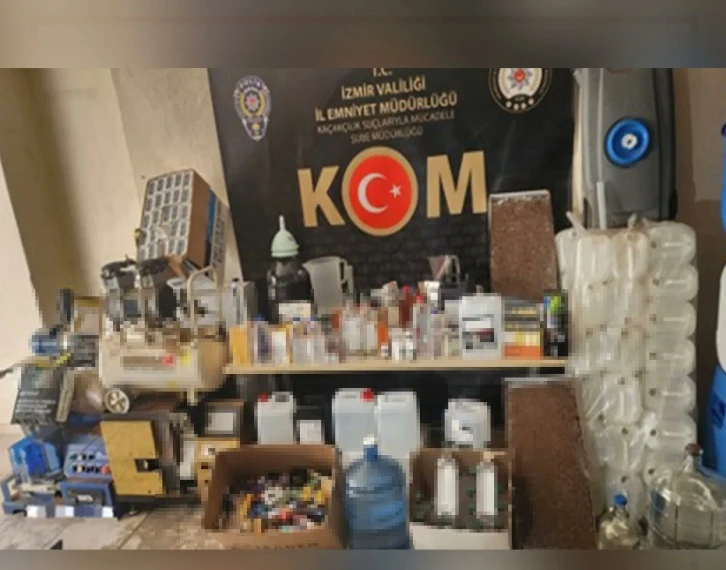 İzmir&rsquo;de ka&ccedil;ak&ccedil;ılık operasyonu: 13 ş&uuml;pheli hakkında adli işlem
