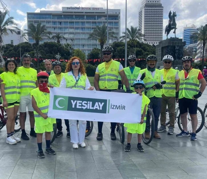 İzmir’de pedallar bağımlılıktan uzak nesiller için çevrildi
