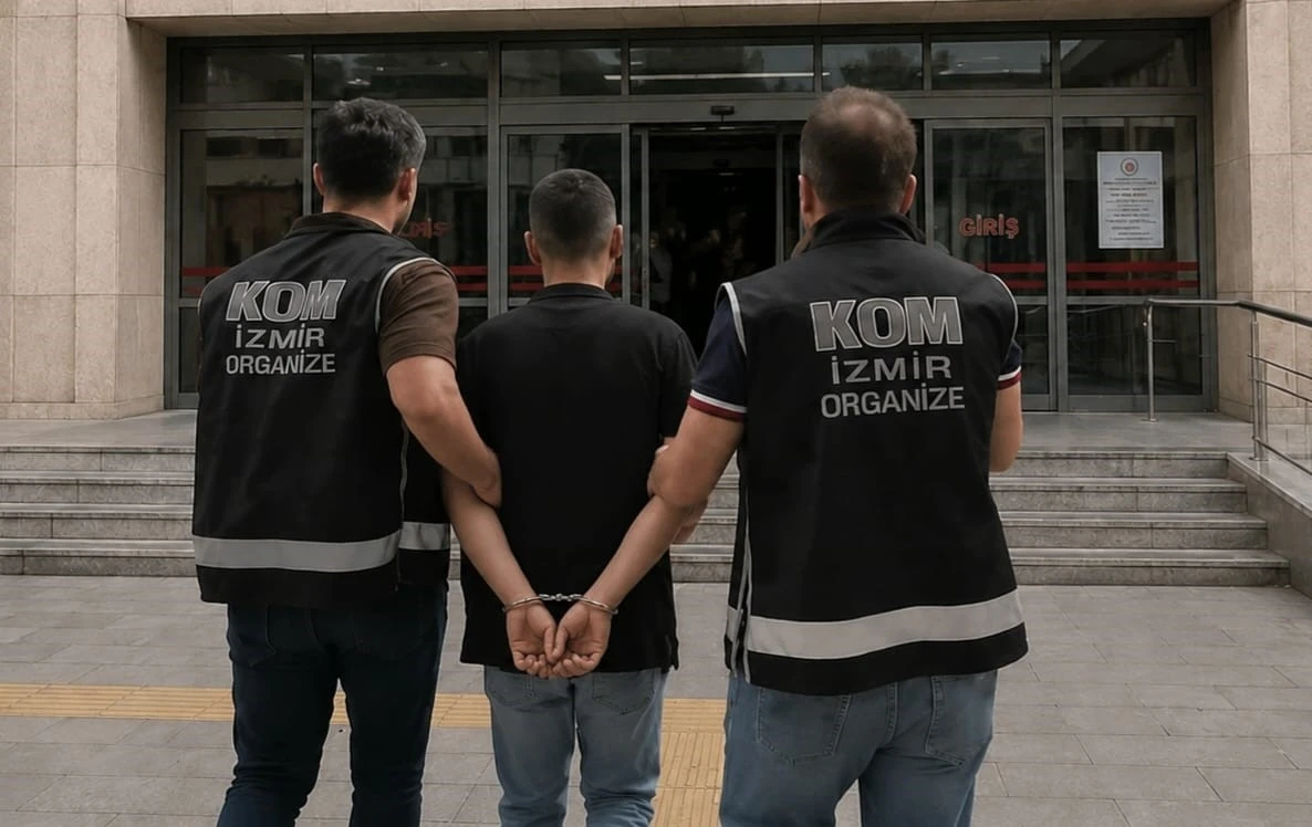 İzmir&rsquo;de silah operasyonu: 1 tutuklama
