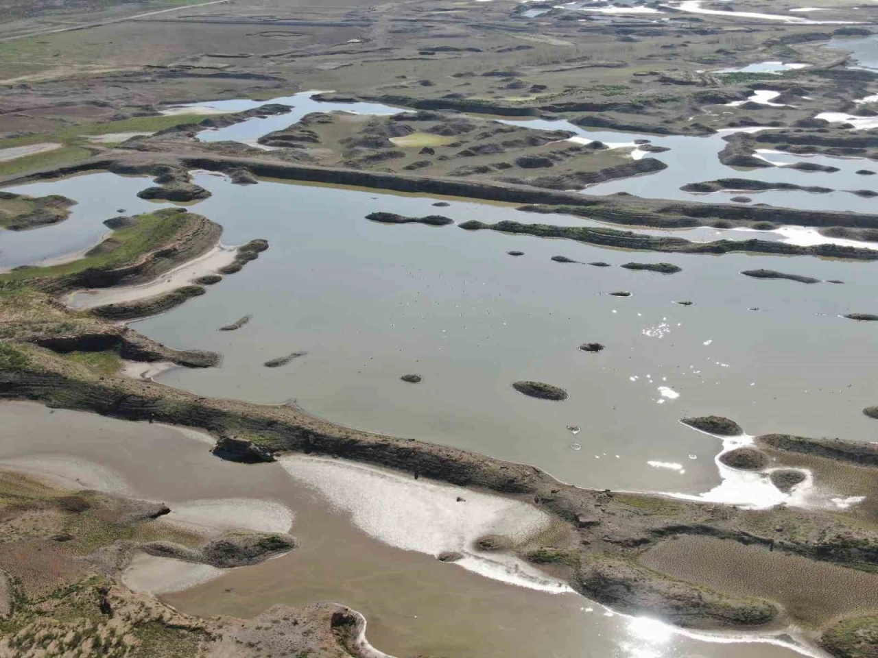 İzmir&rsquo;de yağışlar barajlara nefes aldırdı
