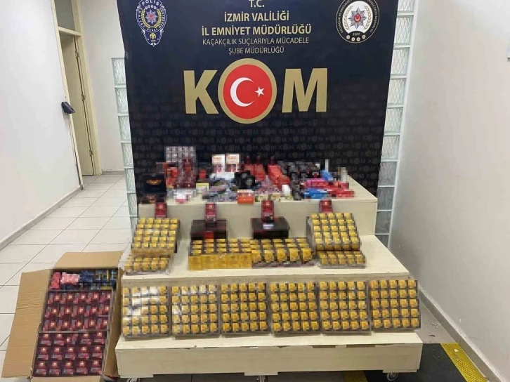 İzmir&rsquo;de yasadışı tıbbi &uuml;r&uuml;n operasyonu: 25 g&ouml;zaltı
