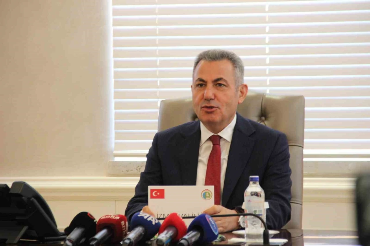 İzmir&rsquo;de yılbaşı akşamı i&ccedil;in 13 bin personel g&ouml;rev yapacak
