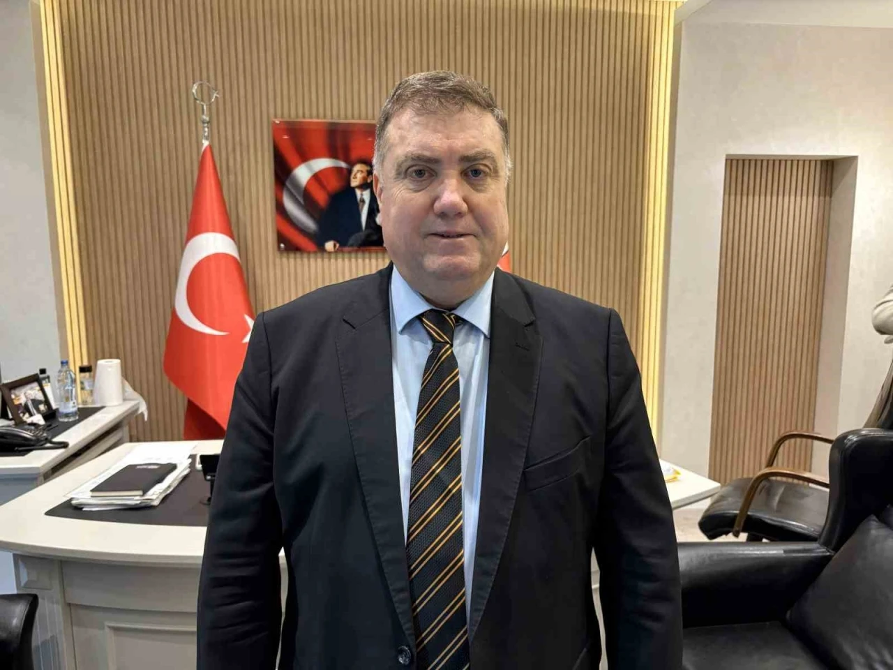 İzmir Şof&ouml;rler Odası Başkanı &Ouml;zkan&rsquo;dan genel kurulda birlik &ccedil;ağrısı
