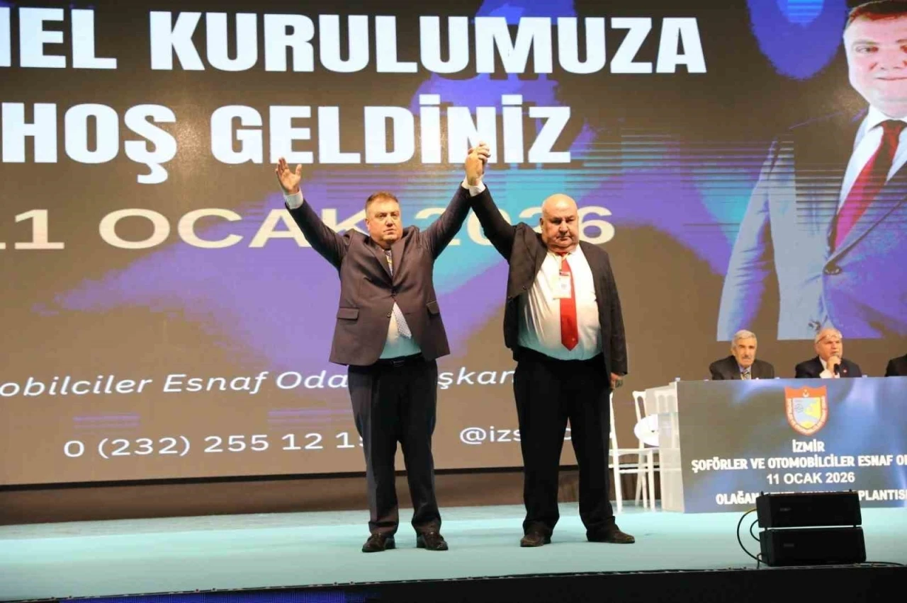 İzmir Şof&ouml;rler ve Otomobilciler Esnaf Odası&rsquo;nda Erkan &Ouml;zkan g&uuml;ven tazeledi
