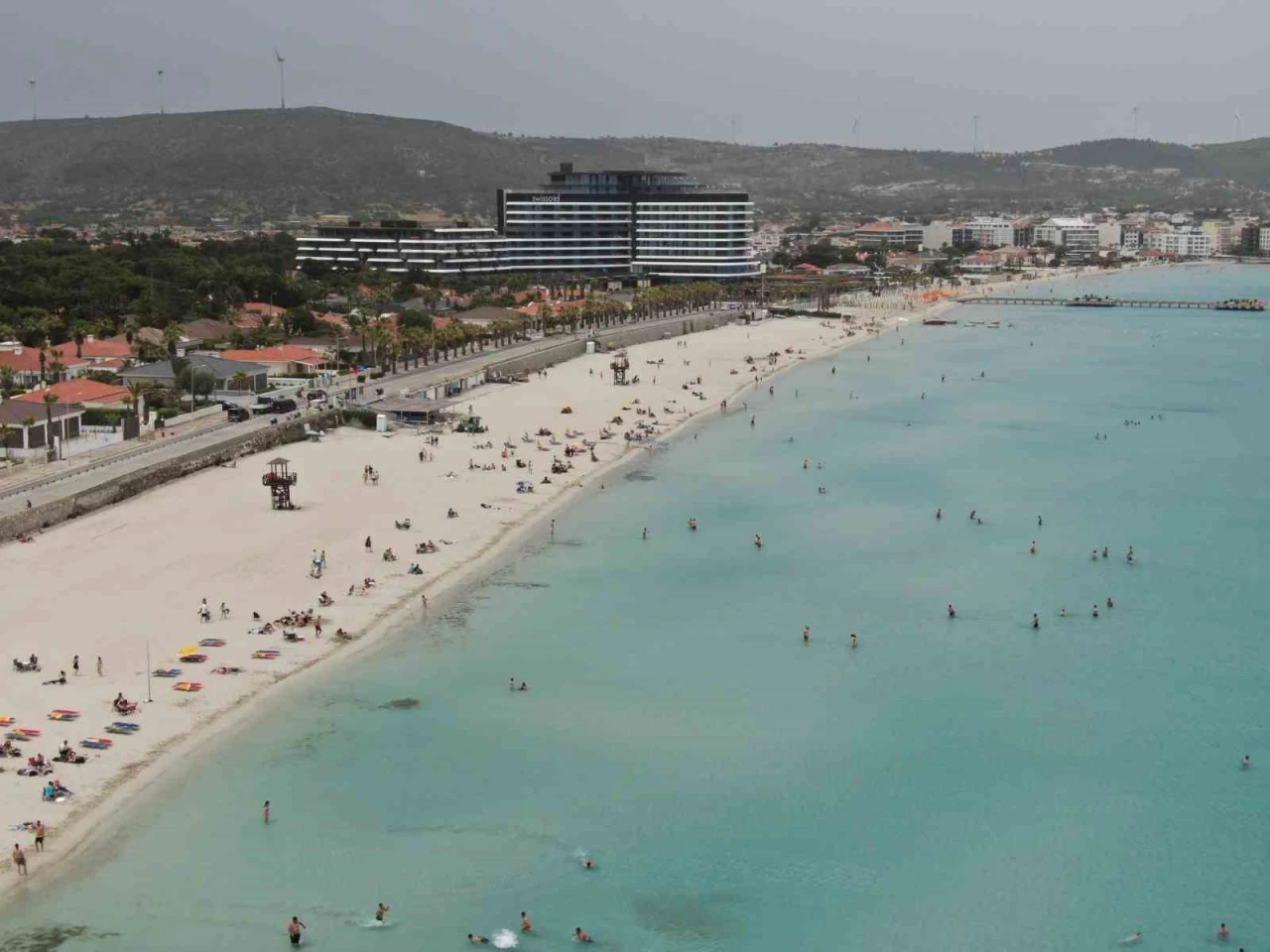 İzmirli vatandaşlar, hafta sonu Çeşme’nin keyfini çıkardı
