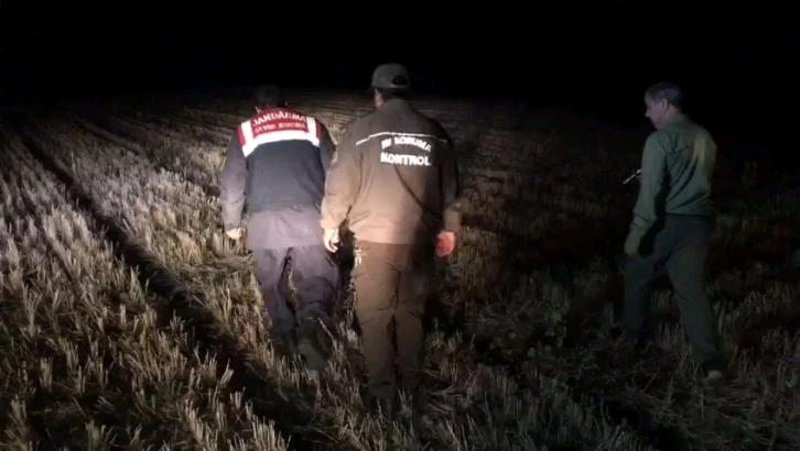 Jandarma bıldırcın sesi &ccedil;ıkaran ses yayın cihazı ve te&ccedil;hizatına el koydu
