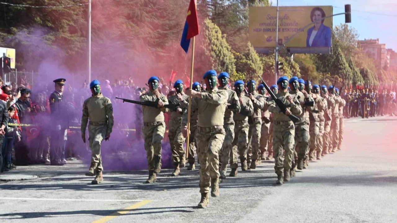 Jandarma’dan nefes kesen 29 Ekim gösterisi
