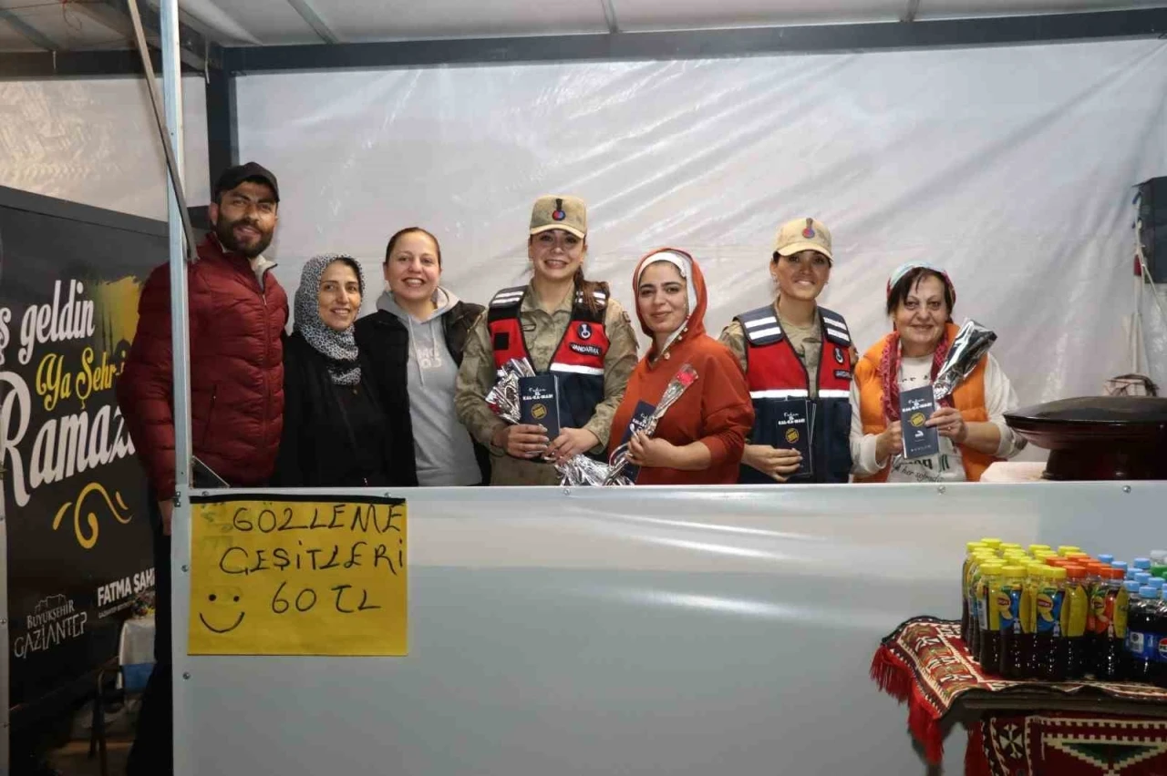 Jandarma ekipleri 8 Mart’ta kadınları unutmadı