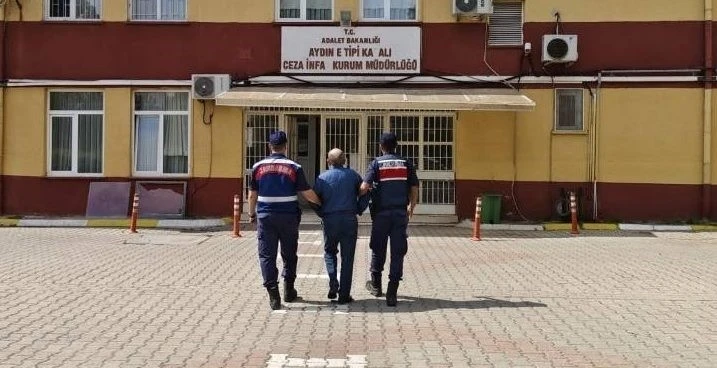 Jandarma ekipleri aranan şahıslara g&ouml;z a&ccedil;tırmıyor
