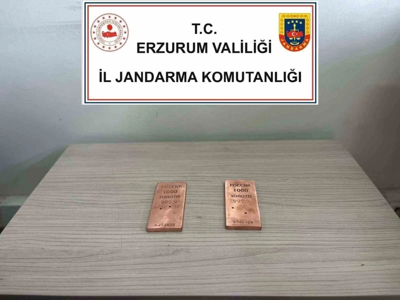 Jandarma Erzurum’da 2 kilo sahte külçe altın ele geçirdi
