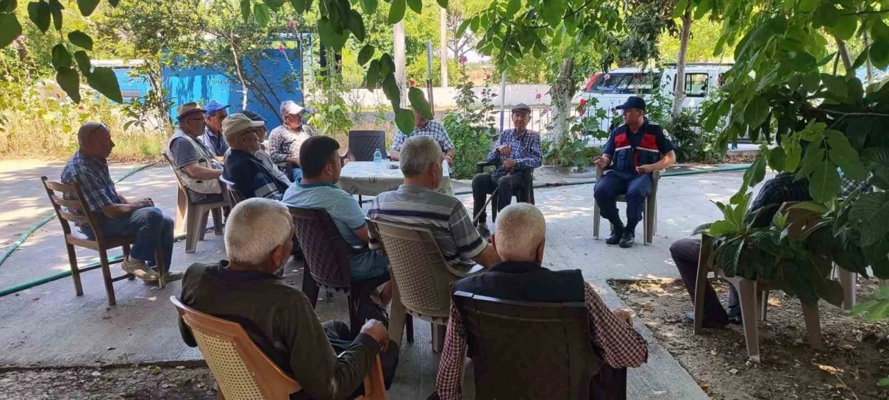 Jandarma hayvan hırsızlığına dikkat çekti
