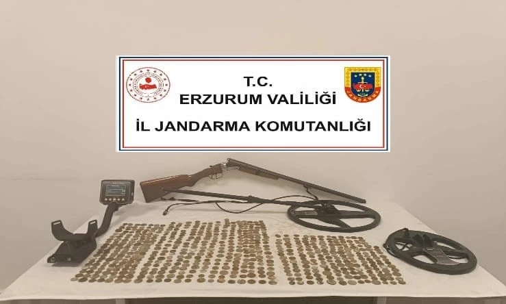 Jandarma kaçakçılara göz açtırmadı
