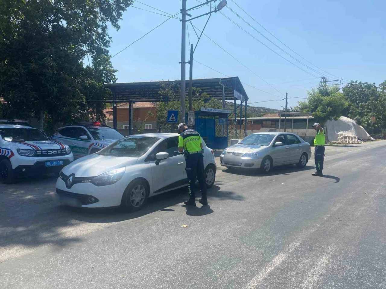 Jandarmadan havadan trafik denetimi

