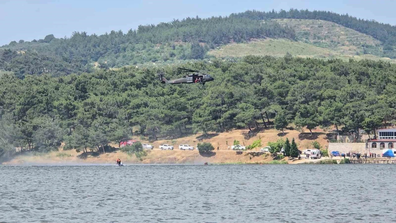 Jandarmadan nefes kesen &rsquo;suda arama kurtarma&rsquo; tatbikatı
