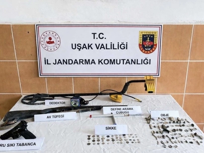 Jandarmadan tarihi eser ka&ccedil;ak&ccedil;ılarına darbe

