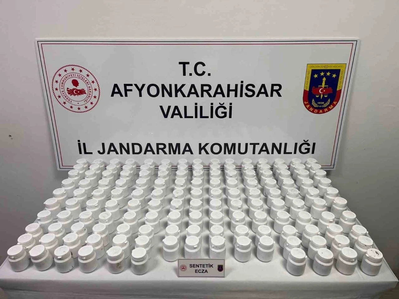 Jandarmadan uyuşturucu operasyonu: 4 gözaltı
