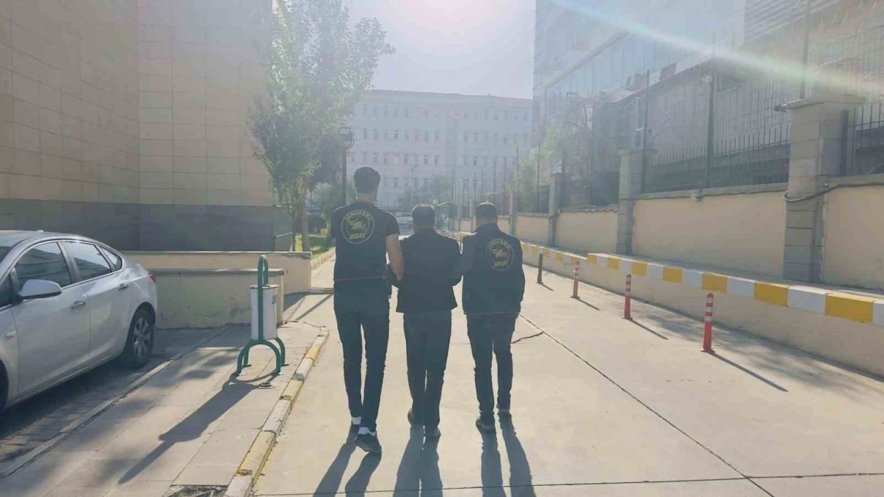 JASAT ekipleri araması olan 74 kişiyi yakaladı
