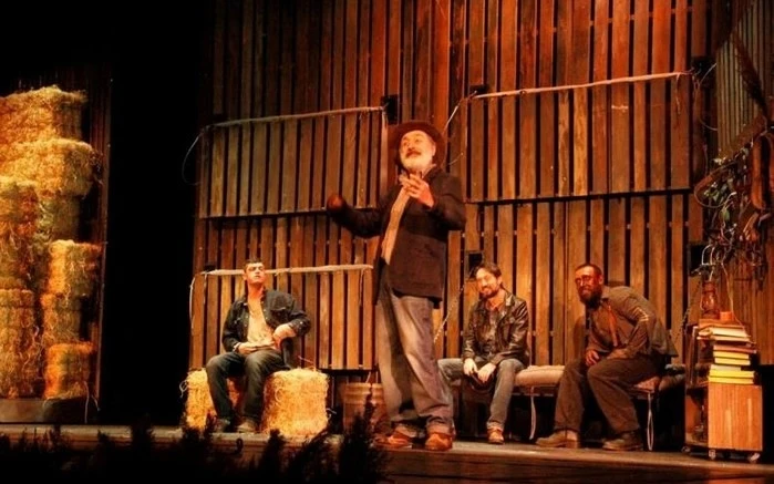 John Steinbeck’in &quot;Fareler ve İnsanlar&quot; eseri yeniden tiyatro sahnesinde

