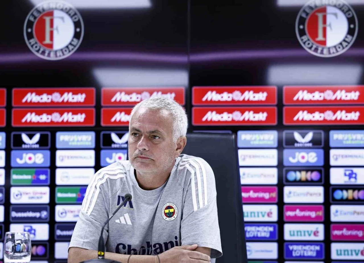 Jose Mourinho: &quot;Bizim için güzel bir meydan okuma olacak&quot;
