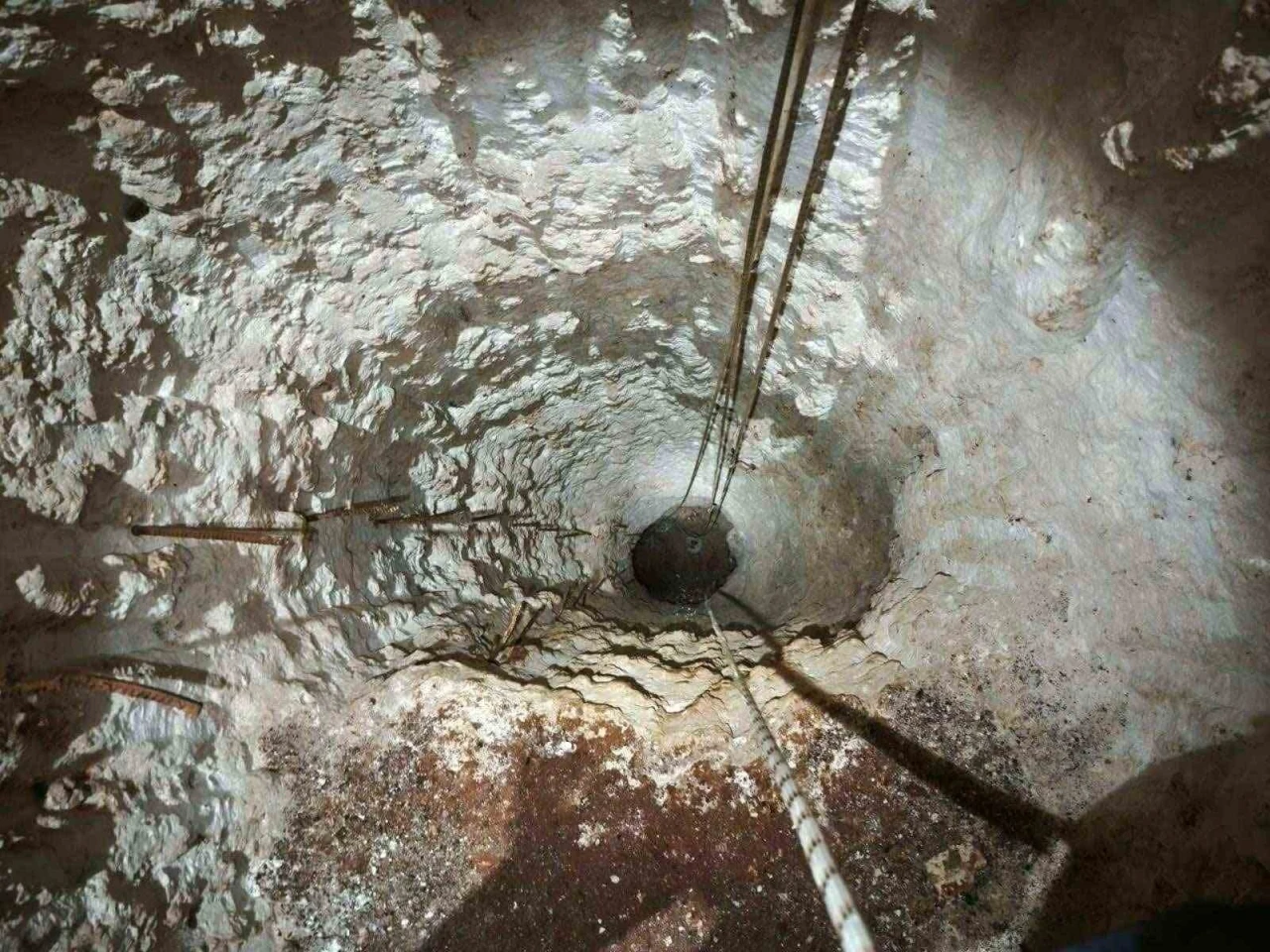 Kaçak kazı yapan şahsı, jandarma suçüstü yakaladı
