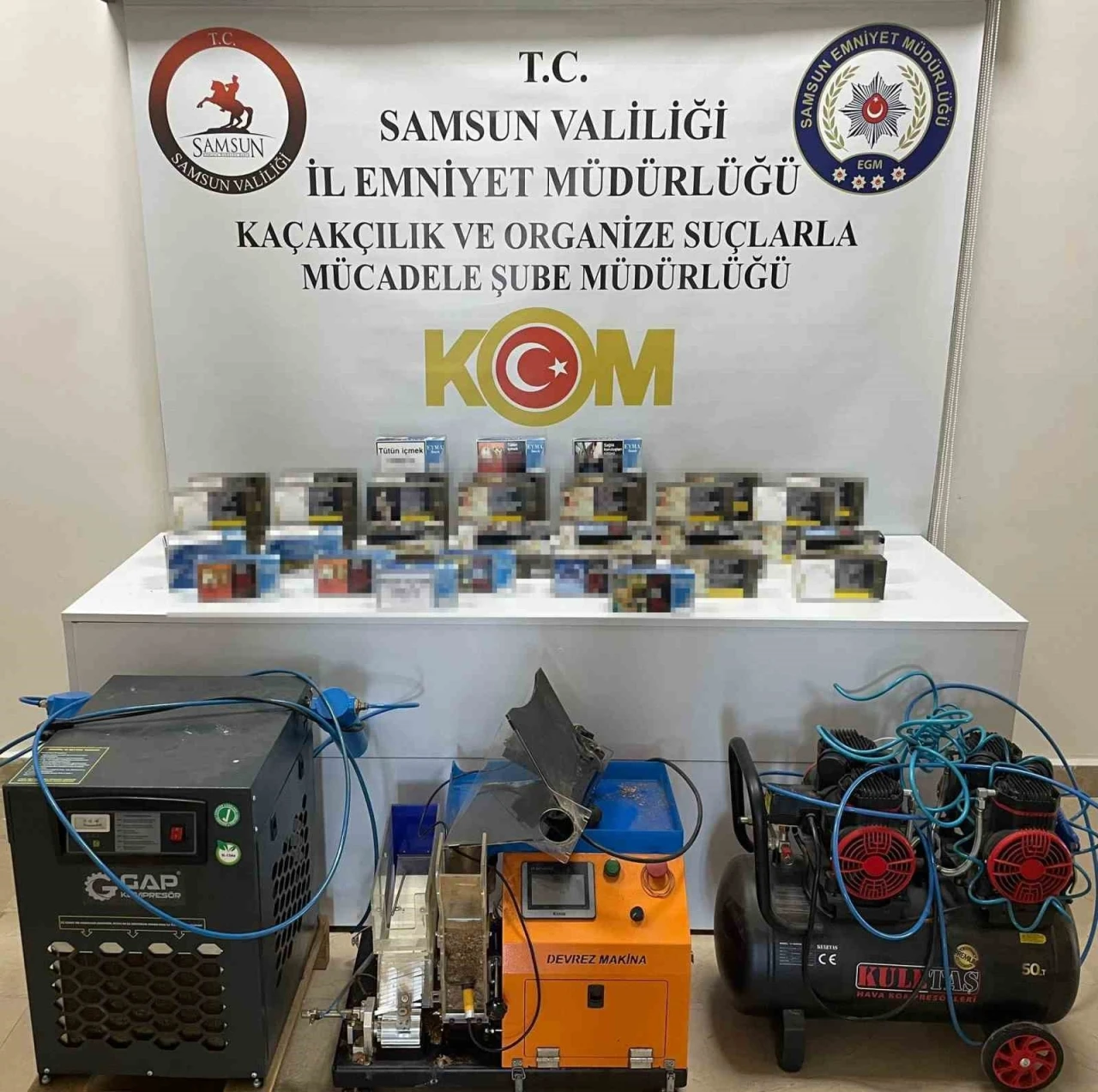 Kaçak makaron ve sigara sarma makinesi ele geçirildi
