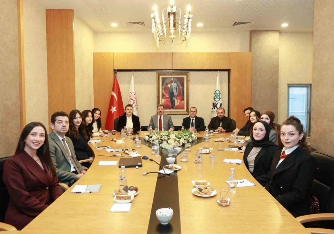 Kadın M&uuml;hendis Okulu ile sanayiye kadın eli değiyor
