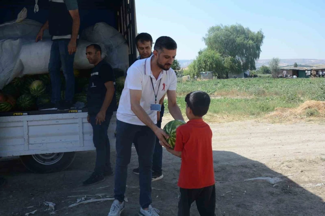 Kahramankazan Belediyesi’nden mevsimlik işçilere destek
