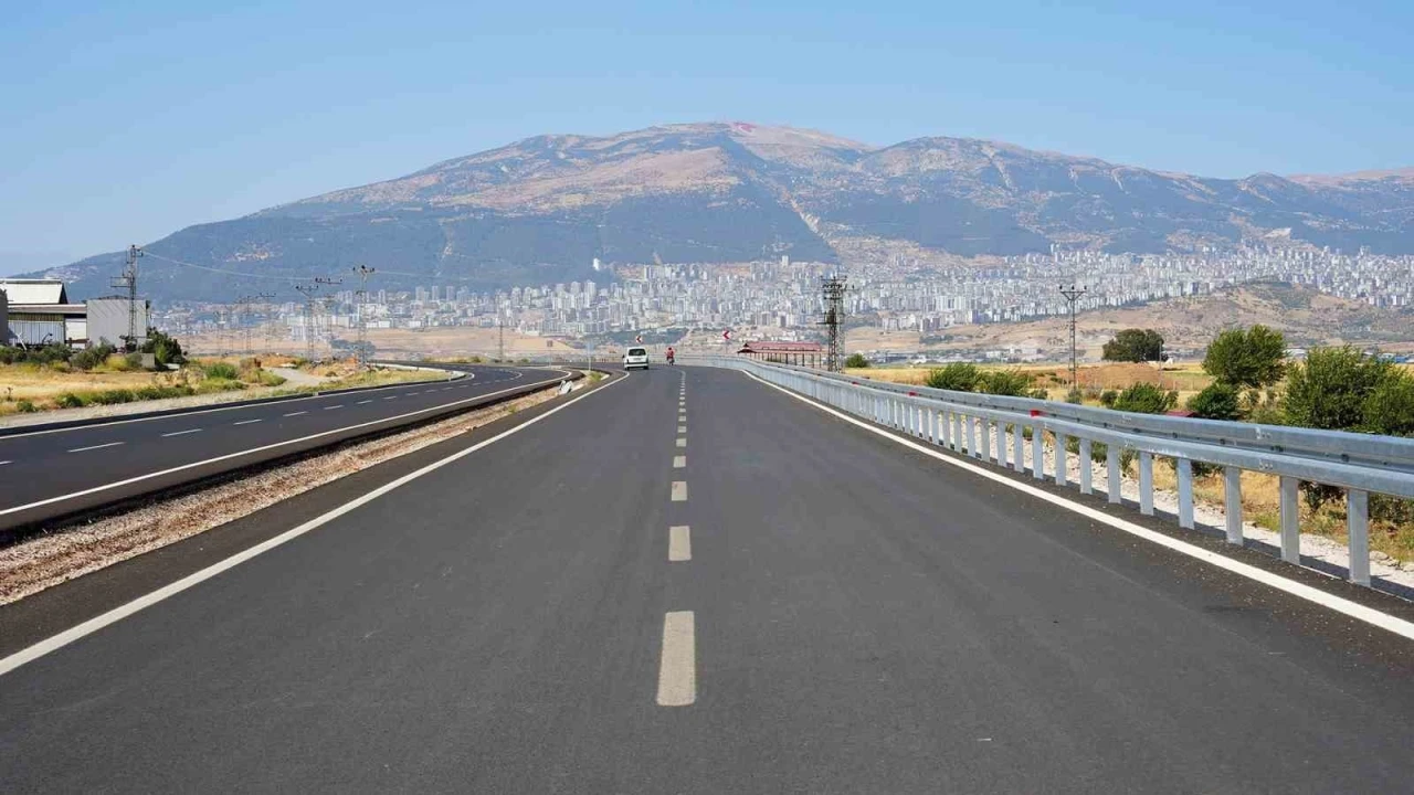 Kahramanmaraş’ın kırsal mahallelerine duble yol
