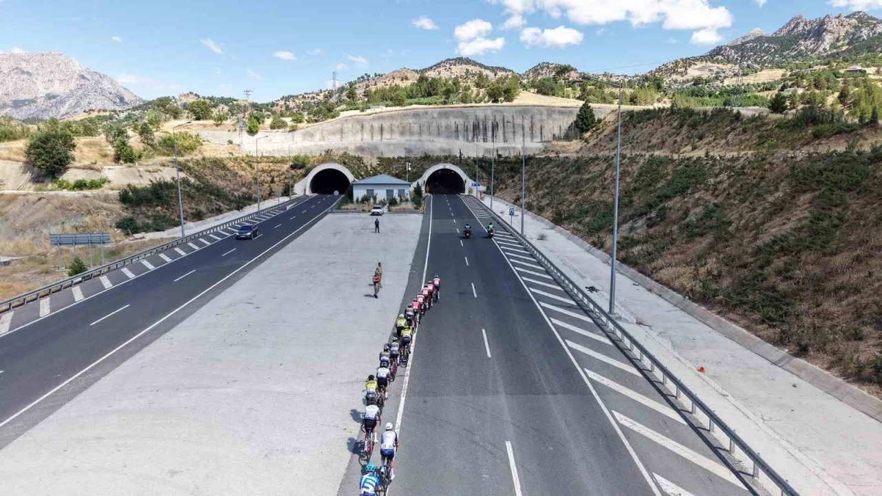 Kahramanmaraş’ta 2. Uluslararası Bisiklet Yarışması
