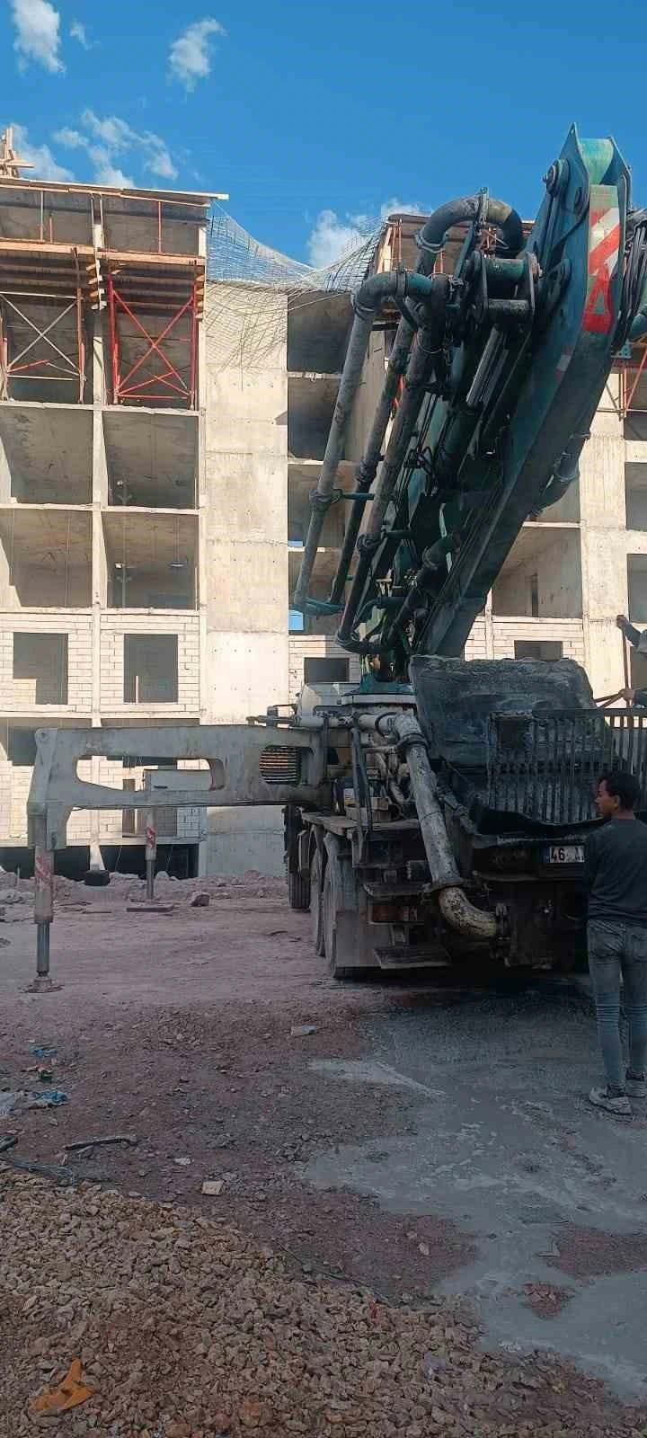 Kahramanmaraş’ta inşaattan düşen işçi öldü
