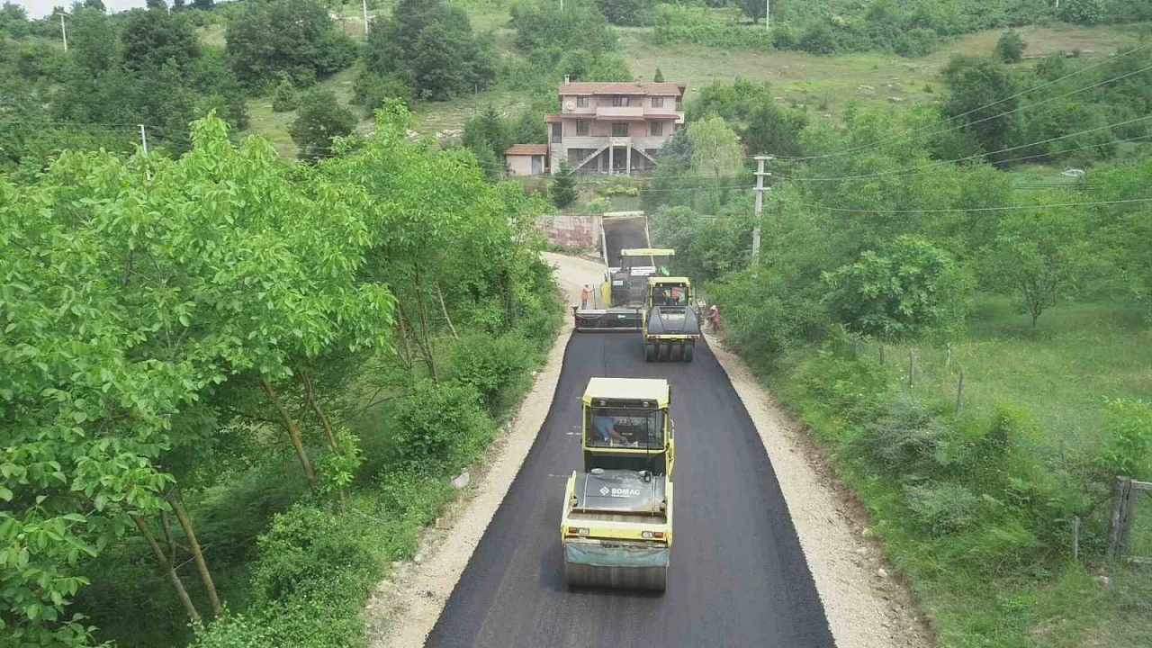 Kandıra&rsquo;da 80 kilometrelik yolu onarılacak
