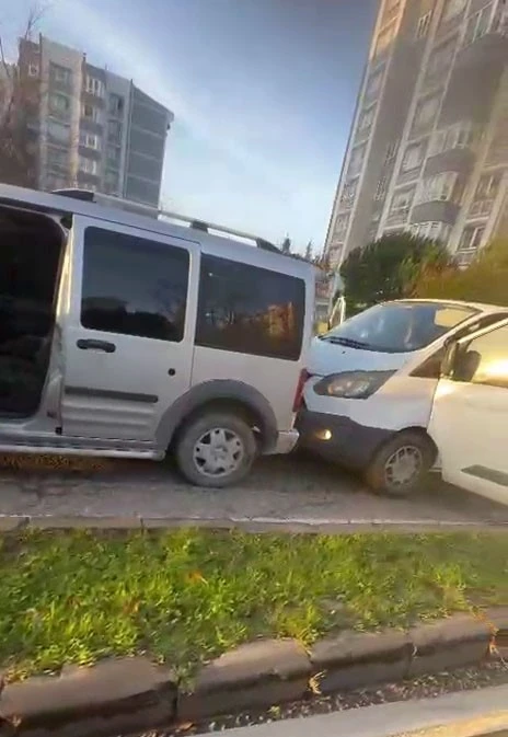 Kapaklı’da zincirleme trafik kazası: 1 yaralı
