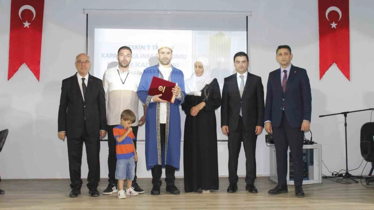 Kapalı Ceza İnfaz Kurumu’ndaki bir hükümlü 12 ayda hafız oldu
