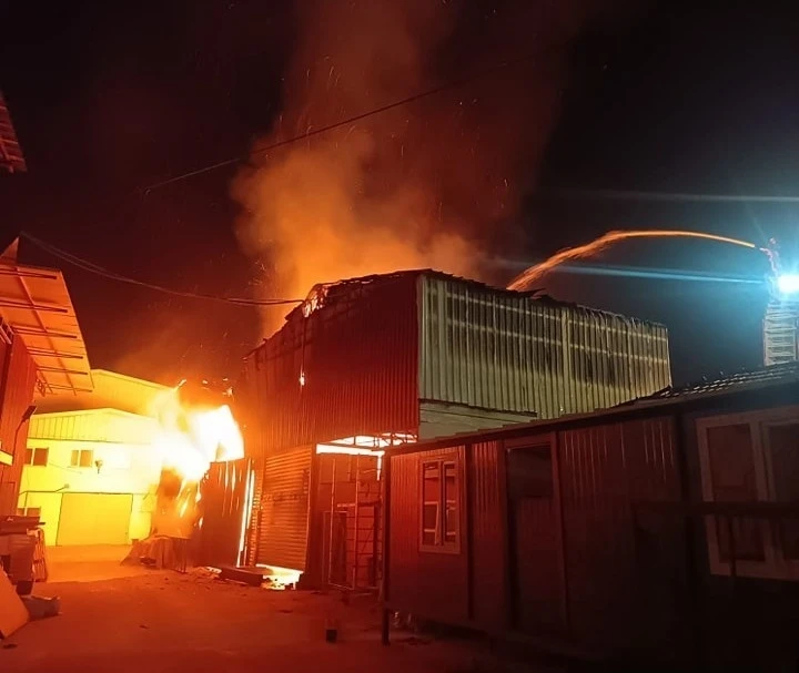 Kar maskeli kundaklamada komşu ve doktor arkadaşı gözaltına alındı
