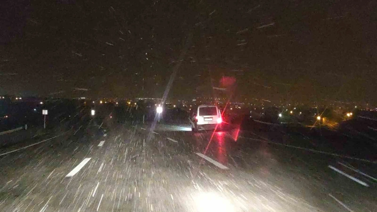 Karabet Geçidi trafiğe kapatıldı
