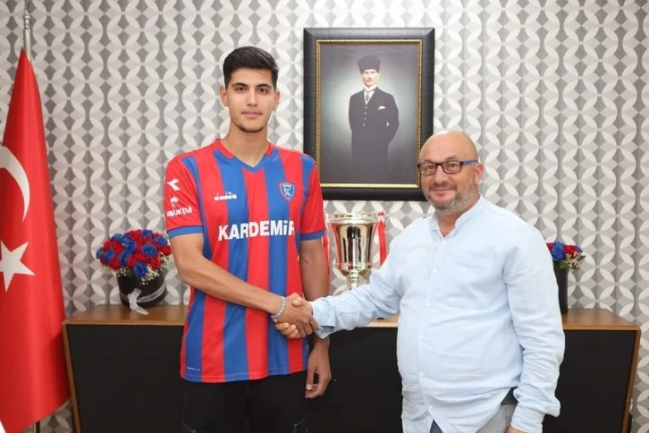 Karabük İdman Yurdu transferlerini duyurdu