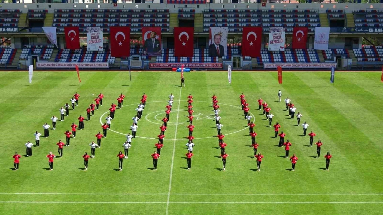 Karabük’te 19 Mayıs coşkusu
