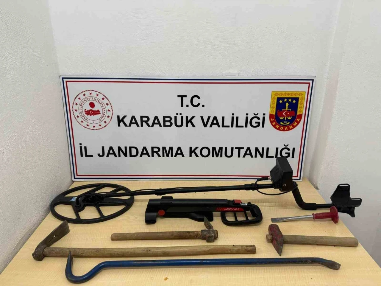 Karabük’te izinsiz kazı yapan 2 kişi suçüstü yakalandı
