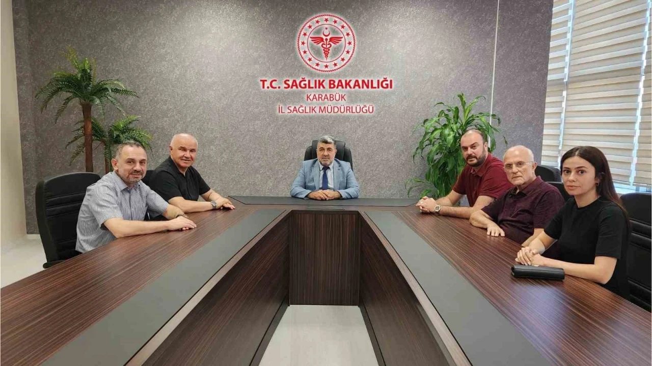 Karabük’te sağlık yöneticilerinin sözleşmeleri yenilendi
