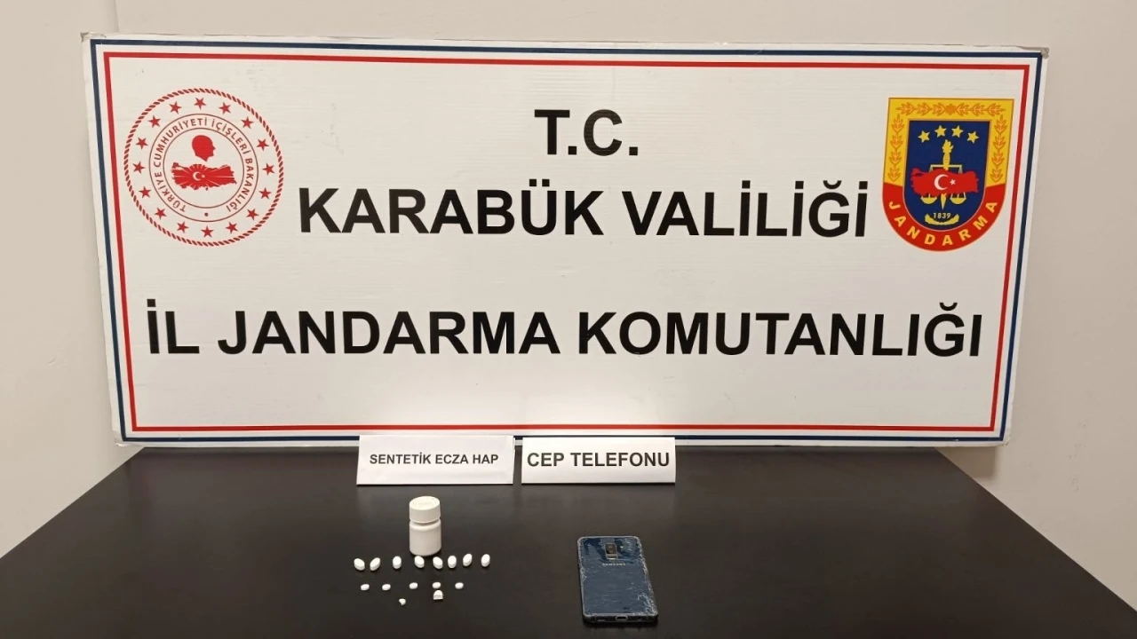 Karabük’te sentetik ecza hap ele geçirildi
