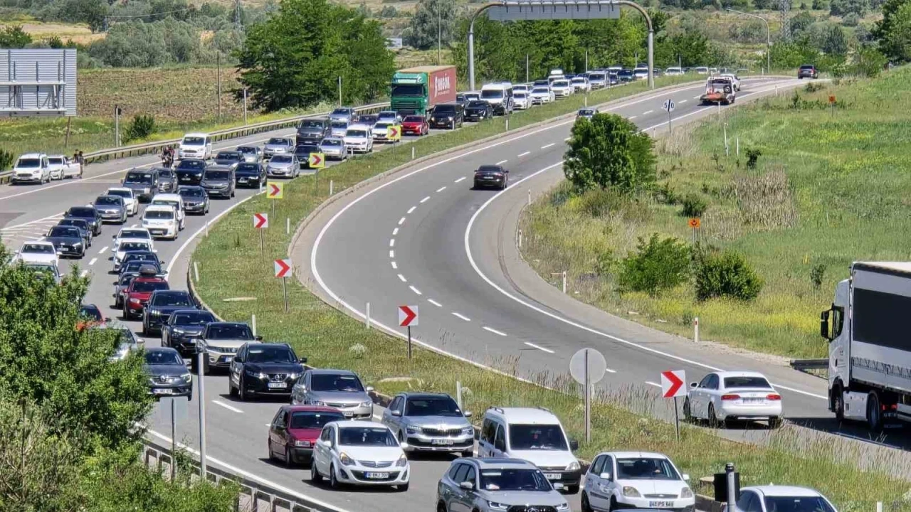 Karabük’te trafiğe kayıtlı araç sayısı 82 bin 82 oldu
