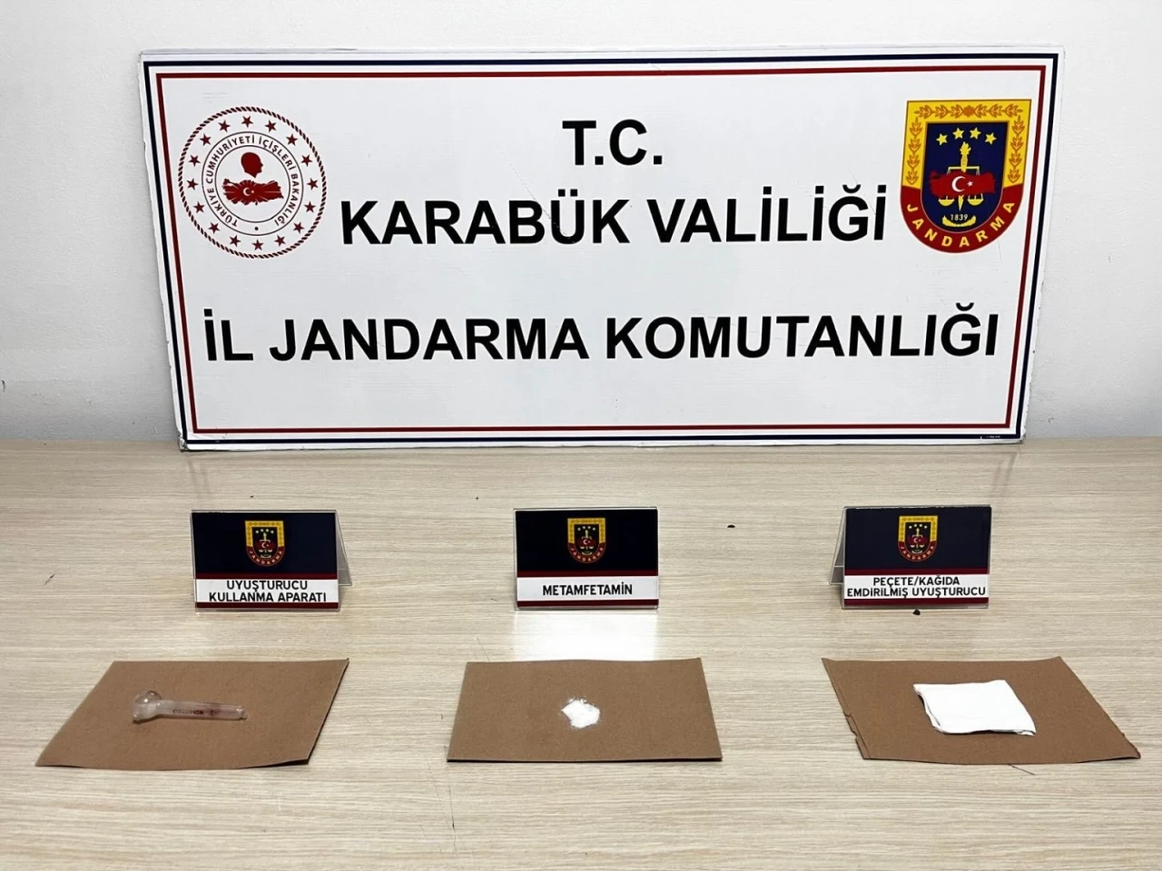 Karabük’te uyuşturucu ile yakalanan şahıs gözaltına alındı
