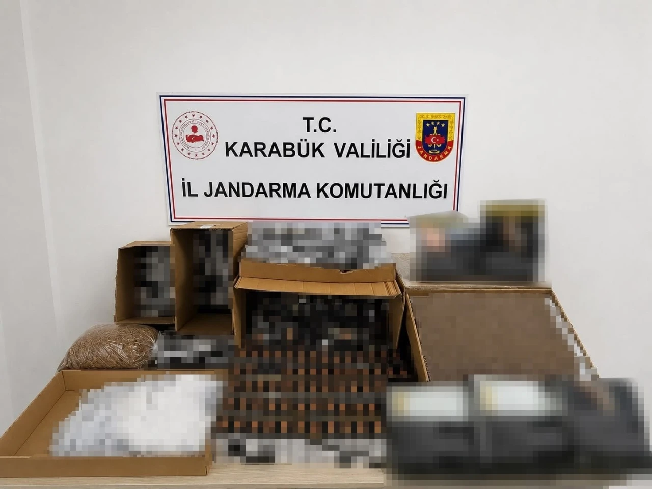 Karab&uuml;k&rsquo;te uyuşturucu operasyonu
