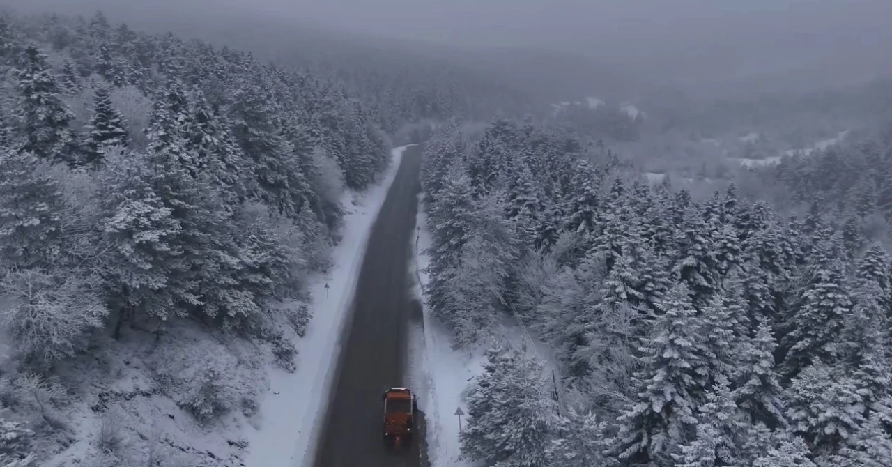 Karab&uuml;k&rsquo;&uuml;n y&uuml;ksek kesimleri yeniden beyaza b&uuml;r&uuml;nd&uuml;
