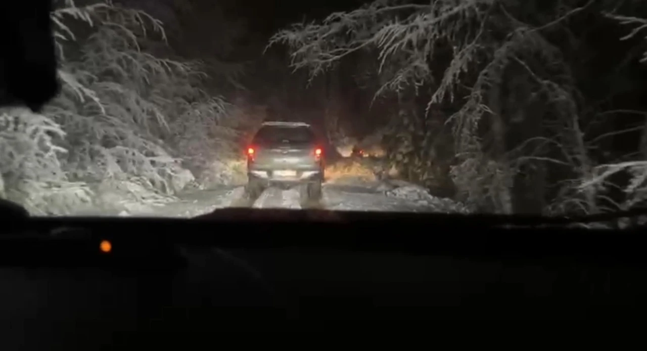 Karab&uuml;k&rsquo;&uuml;n y&uuml;ksek kesimlerinde kar kalınlığı 40 santimetreye ulaştı
